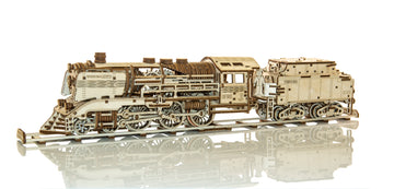 Holzexpress mit Tender und Gleisen