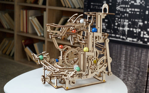 Ugears – Murmel-Kettenbahn Mechanische Murmelstrecke | 3D Holzpuzzle