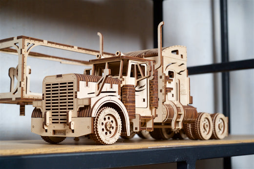 LKW "Heavy Boy" VM-03 Lastwagen