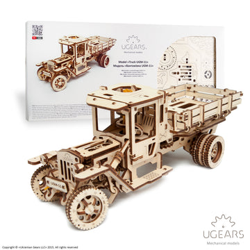 LKW UGM-11 Mechanischer Holz-LKW