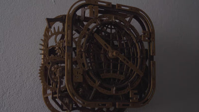 Video thumbnail - Wooden.City l Gear Globe Wanduhr l 3D Holzpuzzle