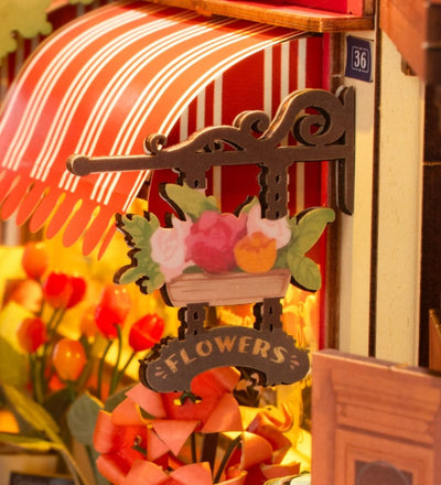 Robotime l Blumenecke | Book Nook - Lama Welt