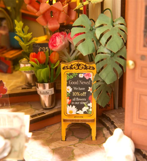 Robotime l Blumenecke | Book Nook - Lama Welt