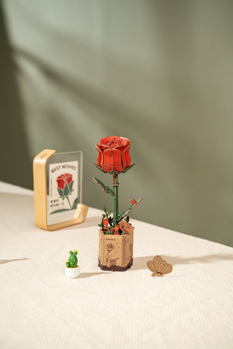 Robotime l Rote Rose | 3D Holzpuzzle Blumenserie - Lama Welt