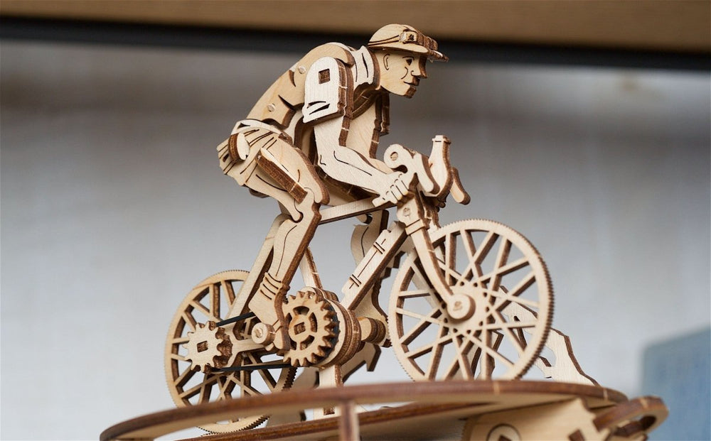Ugears – Automaton “Fahrradfahrer” Radfahrermodell | 3D Holzpuzzle - Lama Welt