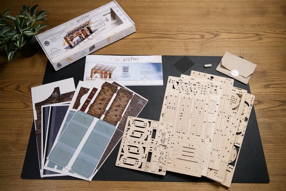 Ugears – Bahnsteig 9 ¾™ Hogwarts - Bahnhof | 3D Holzpuzzle - Lama Welt