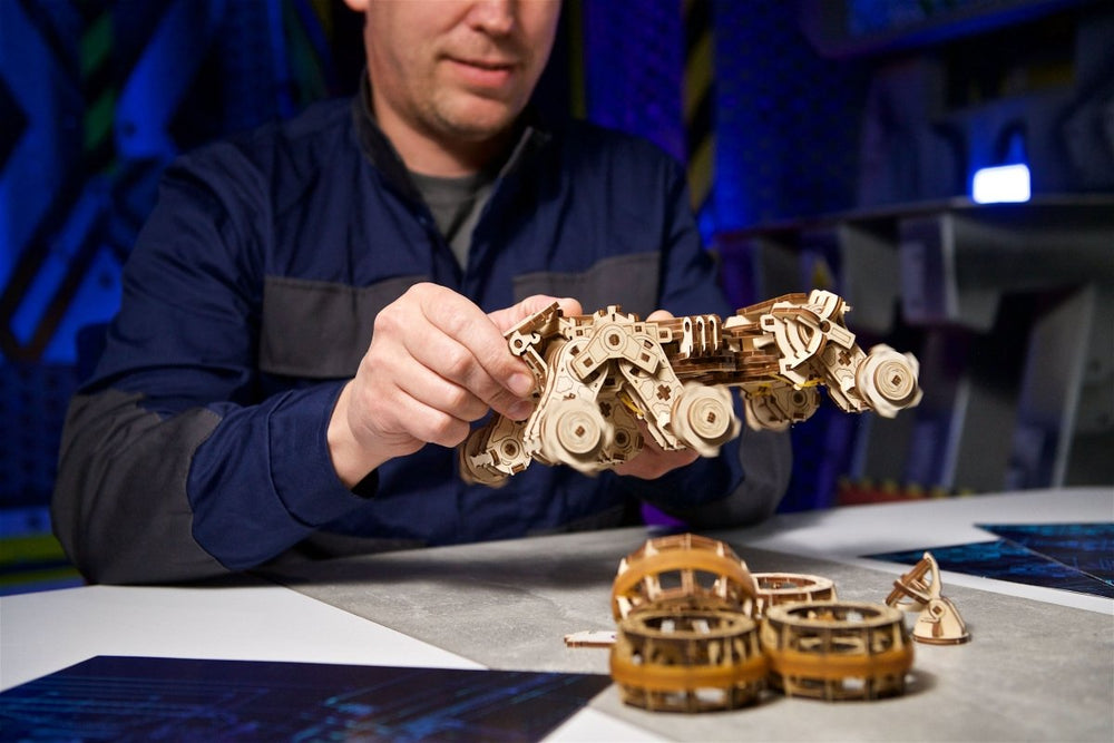 Ugears – Bemannter Mars - Rover Explorer | 3D Holzpuzzle - Lama Welt