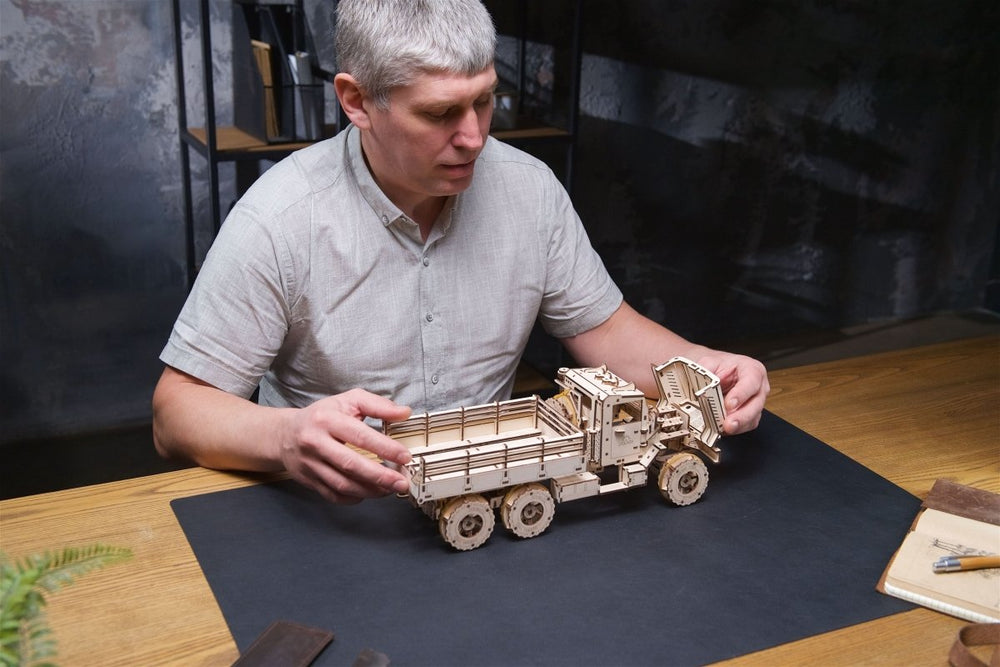 Ugears – Cargo Truck Lkw Mit Ladefläche | 3D Holzpuzzle - Lama Welt