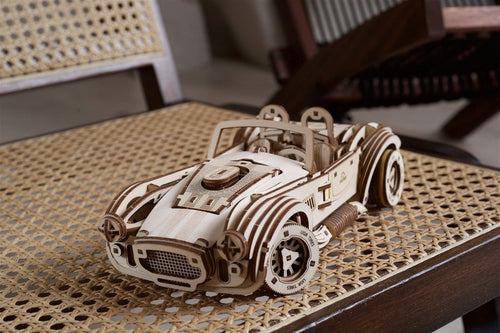 Ugears – Cobra Drift Rennwagen Sportcabrio | 3D Holzpuzzle - Lama Welt