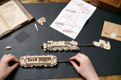 Ugears – Dampf - Express 2,5D - Puzzle Zugmodell | 3D Holzpuzzle - Lama Welt