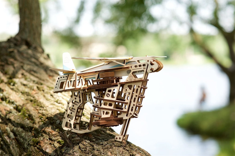 Ugears – Flugzeugstarter Gummiband - Launcher | 3D Holzpuzzle - Lama Welt