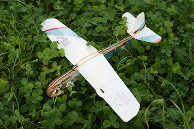 Ugears – Flugzeugstarter Gummiband - Launcher | 3D Holzpuzzle - Lama Welt