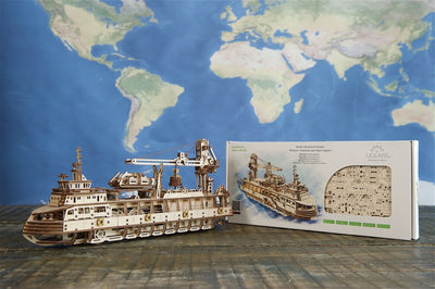 Ugears – Forschungsschiff Expeditionskreuzer | 3D Holzpuzzle - Lama Welt
