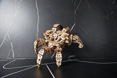 Ugears – Hexapod - Explorer Laufroboter | 3D Holzpuzzle - Lama Welt