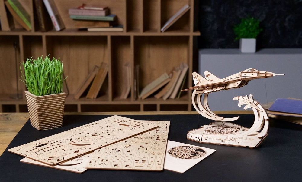 Ugears – Kampfflugzeug Der Geist Von Kiew Kampfjet | 3D Holzpuzzle - Lama Welt