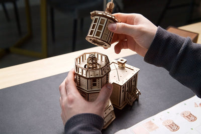 Ugears – Leuchtturm Von Split Rock Mit Funktionaler Lampe | 3D Holzpuzzle - Lama Welt