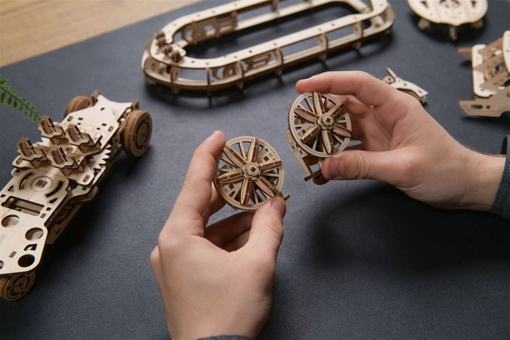 Ugears – Luftkissenboot Für Rettungseinsätze Rettungsboot | 3D Holzpuzzle - Lama Welt