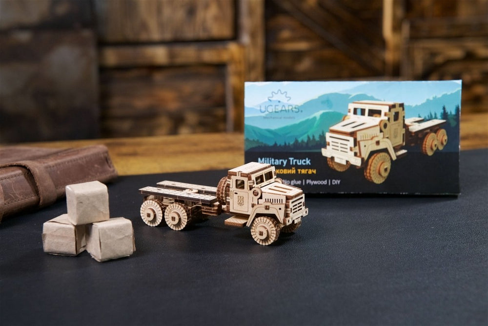 Ugears – Militärtruck Gefechtsfahrzeug | 3D Holzpuzzle - Lama Welt
