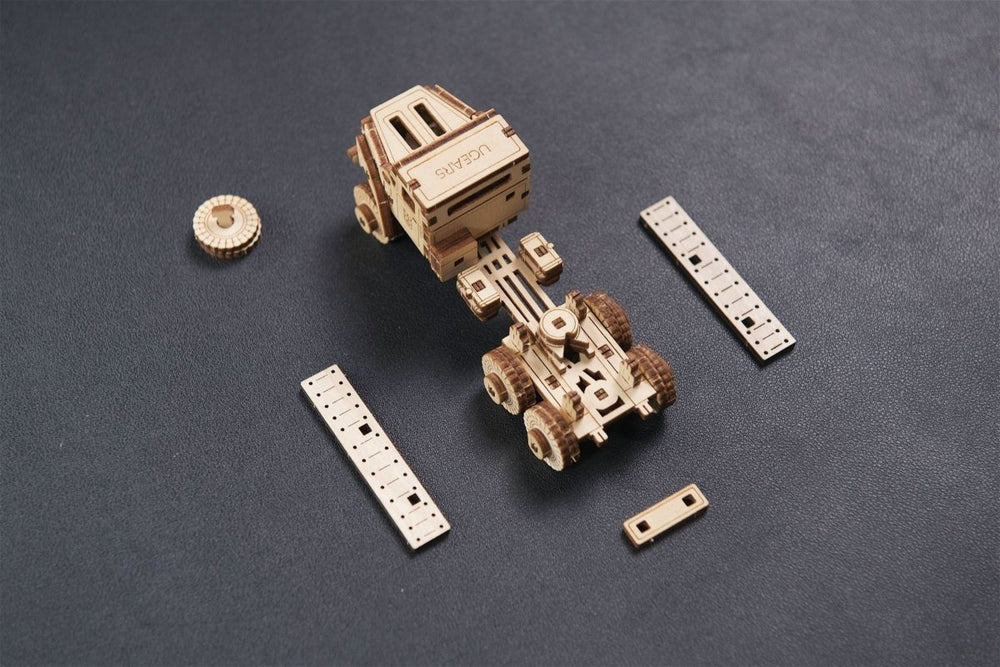 Ugears – Militärtruck Gefechtsfahrzeug | 3D Holzpuzzle - Lama Welt
