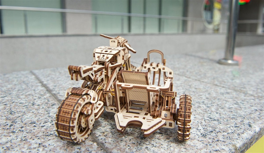 Ugears – Motorrad Scrambler Ugr - 10 Bike | 3D Holzpuzzle - Lama Welt