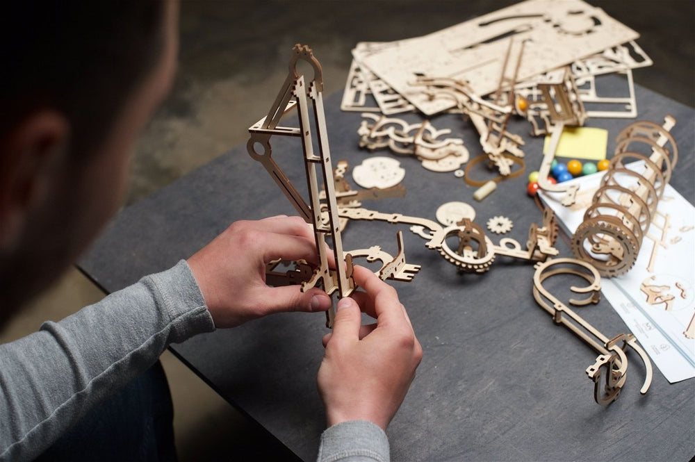 Ugears – Murmelbahn Mit Spiralaufzug Kugelbahn | 3D Holzpuzzle - Lama Welt