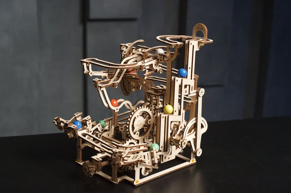 Ugears – Murmelbahn Mit Stufenwinde Modulare Kugelbahn | 3D Holzpuzzle - Lama Welt