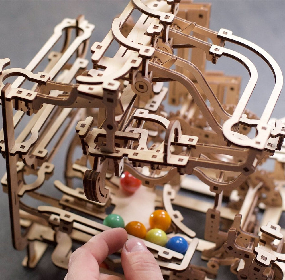 Ugears – Murmelbahn Mit Stufenwinde Modulare Kugelbahn | 3D Holzpuzzle - Lama Welt