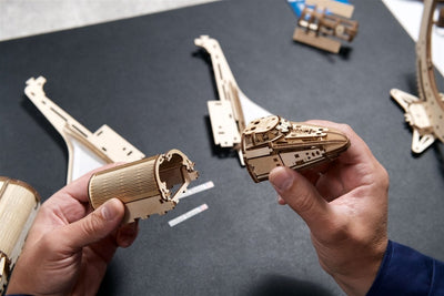 Ugears – Nasa - Raumfähre Discovery Shuttle | 3D Holzpuzzle - Lama Welt