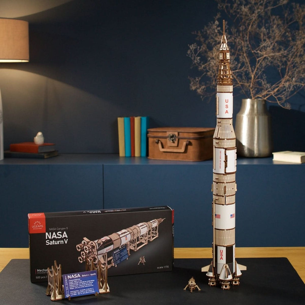 Ugears – Nasa Saturn V Raumfahrtrakete | 3D Holzpuzzle - Lama Welt