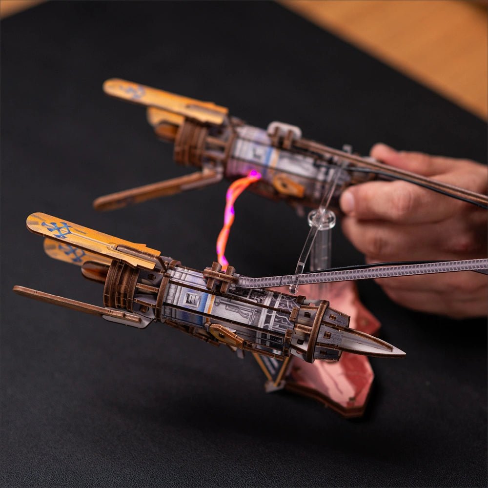 Ugears | Renn - Gleiter „Star Wars Anakin Skywalkers Podracer™“ | 3D Holzpuzzle - Lama Welt