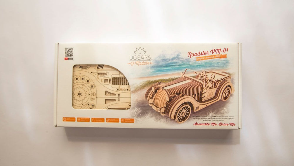 Ugears – Roadster Sportcabrio Vm - 01 Rennwagen | 3D Holzpuzzle - Lama Welt