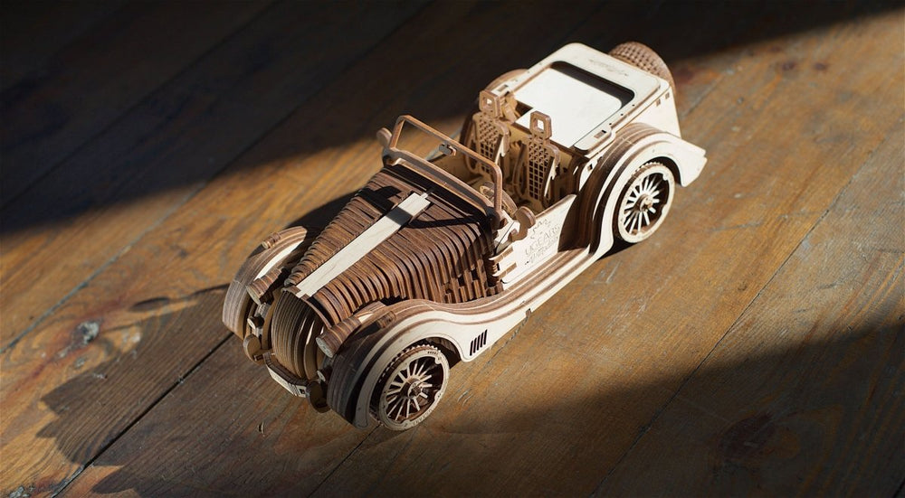 Ugears – Roadster Sportcabrio Vm - 01 Rennwagen | 3D Holzpuzzle - Lama Welt