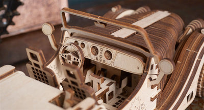 Ugears – Roadster Sportcabrio Vm - 01 Rennwagen | 3D Holzpuzzle - Lama Welt