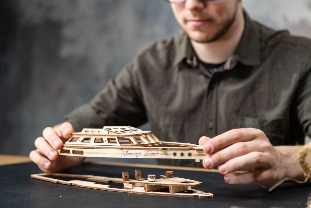 Ugears – Serenitys Traum Segelschiff | 3D Holzpuzzle - Lama Welt