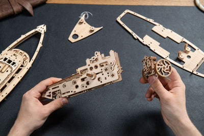 Ugears – Serenitys Traum Segelschiff | 3D Holzpuzzle - Lama Welt