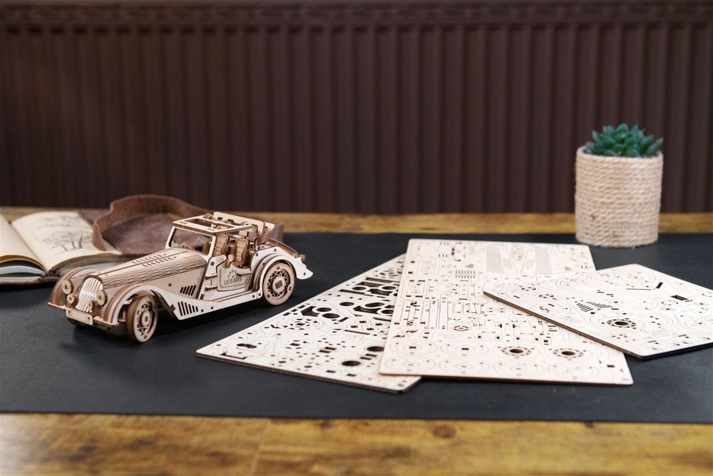 Ugears – Sportwagen Flinke Maus Rennauto | 3D Holzpuzzle - Lama Welt