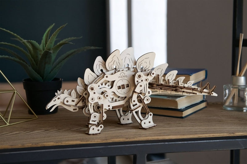 Ugears – Stegosaurus Dinosaurier | 3D Holzpuzzle - Lama Welt