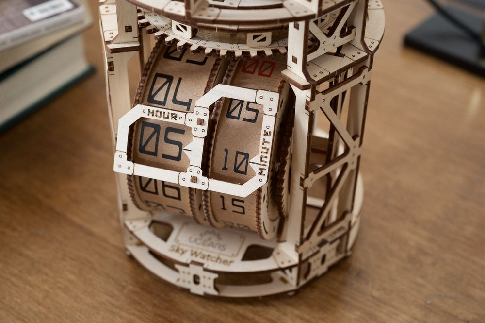 Ugears – Tourbillon - Tischuhr Sternengucker Mechanische Himmelsuhr | 3D Holzpuzzle - Lama Welt