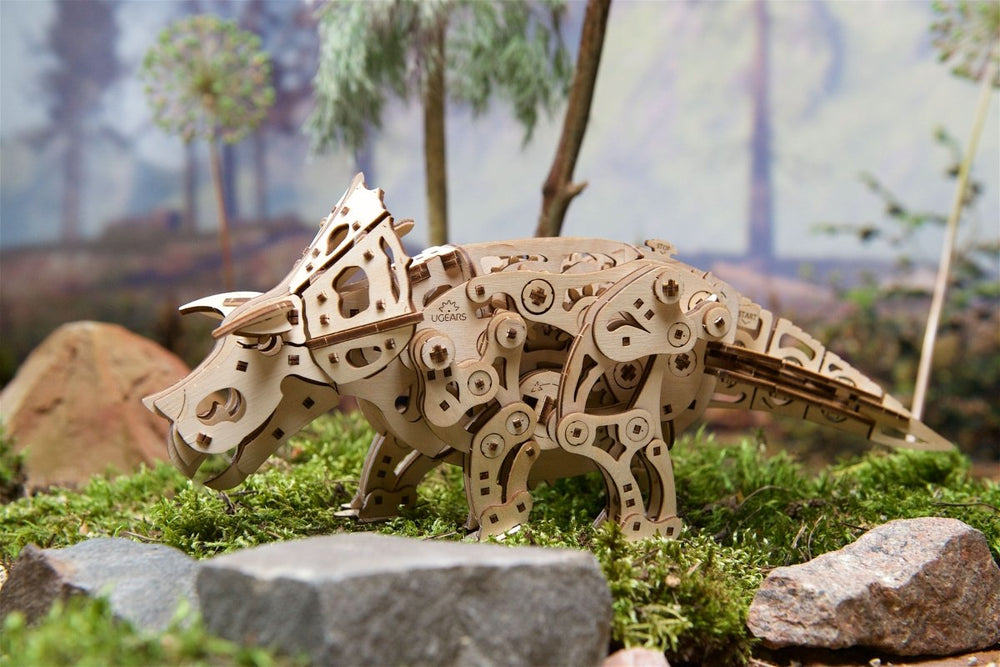 Ugears – Triceratops Dinosaurier | 3D Holzpuzzle - Lama Welt