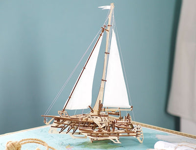 Ugears – Trimaran Merihobus Segelboot | 3D Holzpuzzle - Lama Welt