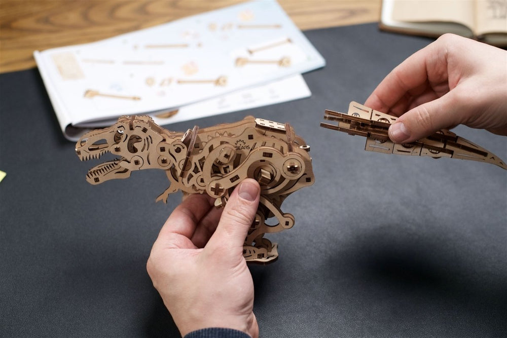 Ugears – Tyrannosaurus Rex Dinosaurier | 3D Holzpuzzle - Lama Welt
