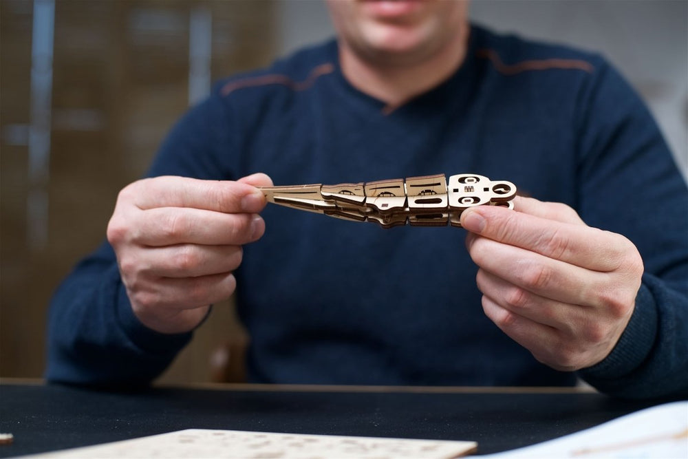 Ugears – Tyrannosaurus Rex Dinosaurier | 3D Holzpuzzle - Lama Welt