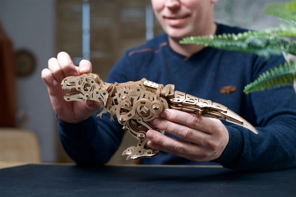 Ugears – Tyrannosaurus Rex Dinosaurier | 3D Holzpuzzle - Lama Welt