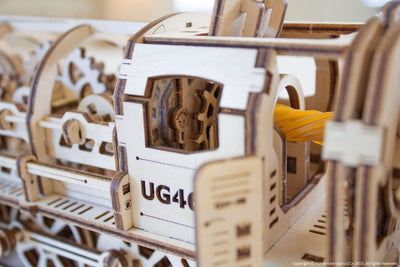 Ugears – Ugears Dampflokomotive Holzbausatz – 3D Modellbausatz Aus Holz | 3D Holzpuzzle - Lama Welt