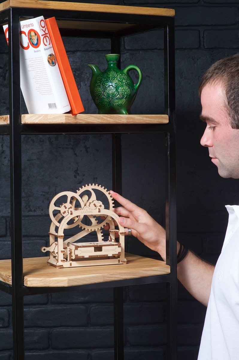 Ugears – Ugears Mechanische Schatzkiste Aus Holz - 3D Puzzle | 3D Holzpuzzle - Lama Welt