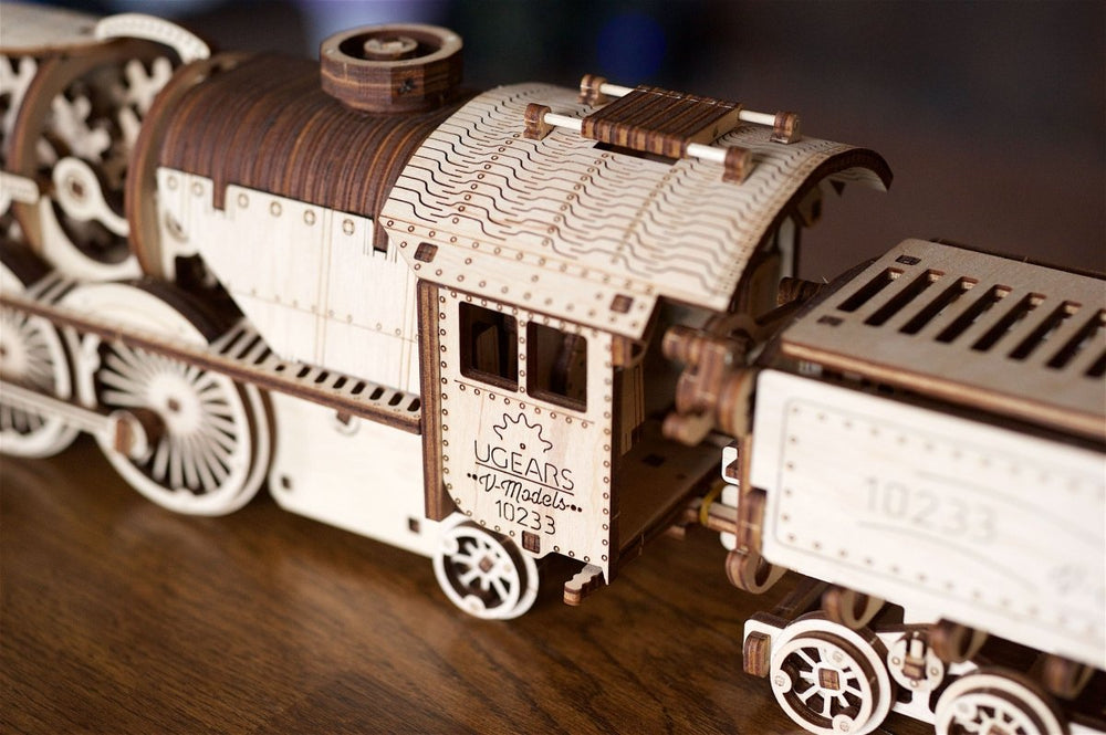 Ugears – V - Express Dampflokomotive Mit Tender Wagen | 3D Holzpuzzle - Lama Welt