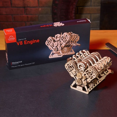 Ugears – V8 - Motor Triebwerk | 3D Holzpuzzle - Lama Welt