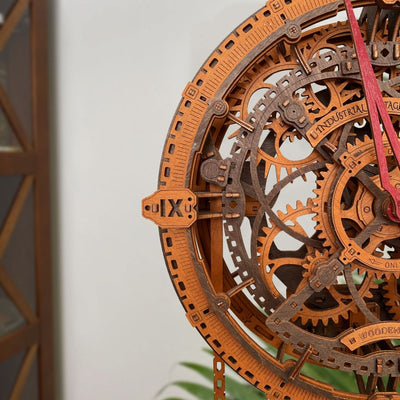 WOODEN.CITY – Industrielle Vintage - Wanduhr | 3D Holzpuzzle - Lama Welt