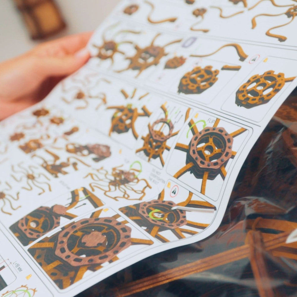 WOODEN.CITY – Kinetische Wandkunst - Skulptur Im Geometrischen Design | 3D Holzpuzzle - Lama Welt