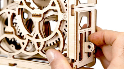 WOODEN.CITY – Kinetisches Bild | 3D Holzpuzzle - Lama Welt